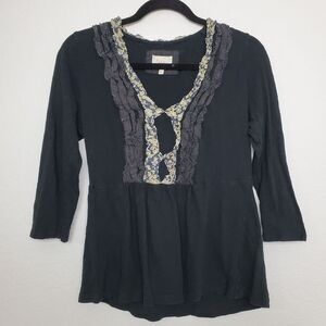 Anthropologie Deletta Womens Top Size M Ruffle Front 3/4 Sleeve Peplem Stretch